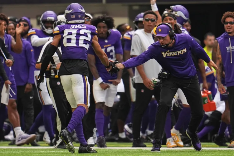 Vikings WR Jeshaun Jones gets 3-game suspension